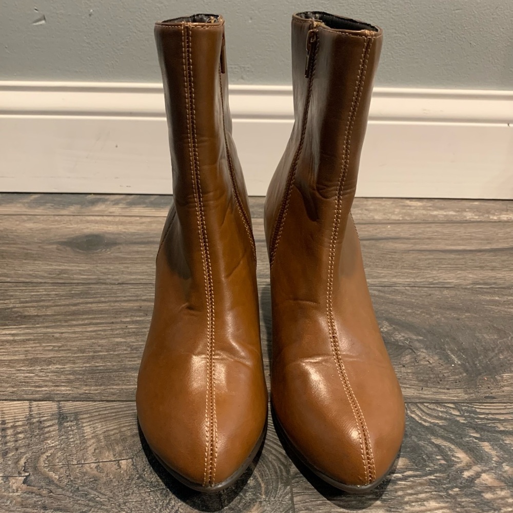 Aerosoles Caramel Booties